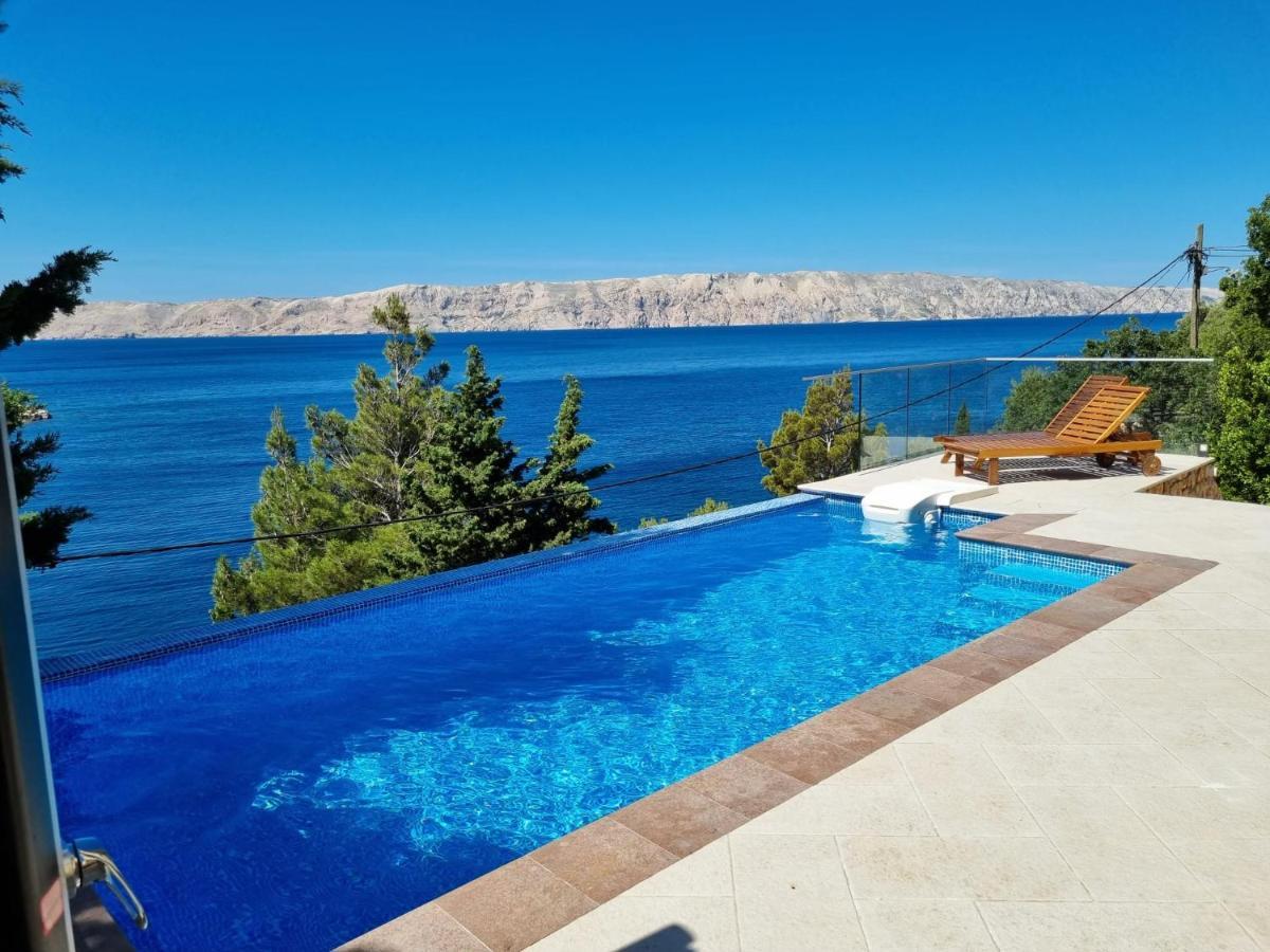 Villa Relax , With Seaview And Two Pools Near Beach Starigrad  Kültér fotó
