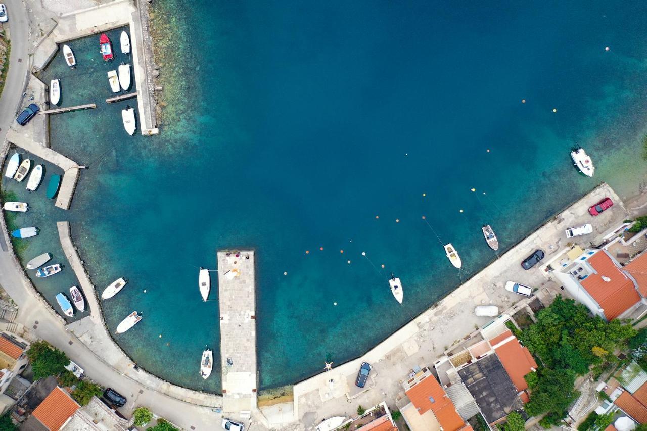 Villa Relax , With Seaview And Two Pools Near Beach Starigrad  Kültér fotó