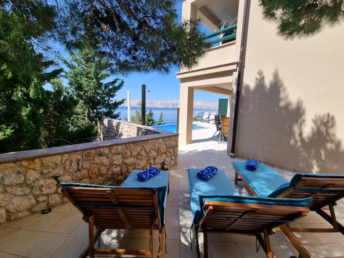 Villa Relax , With Seaview And Two Pools Near Beach Starigrad  Kültér fotó